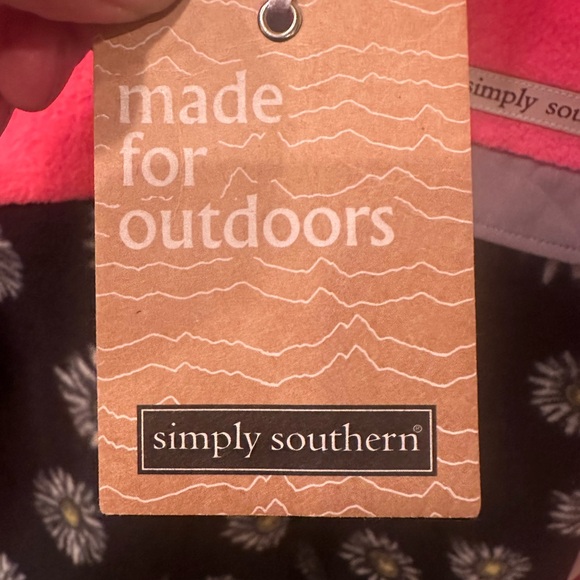 Simply Southern fleece pull over size m - Picture 4 of 4